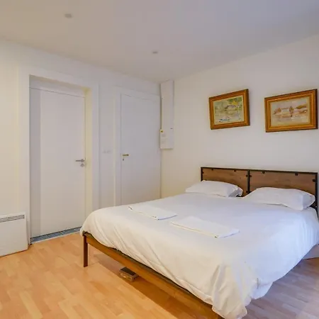 Apartament Superbe Triangle D'or